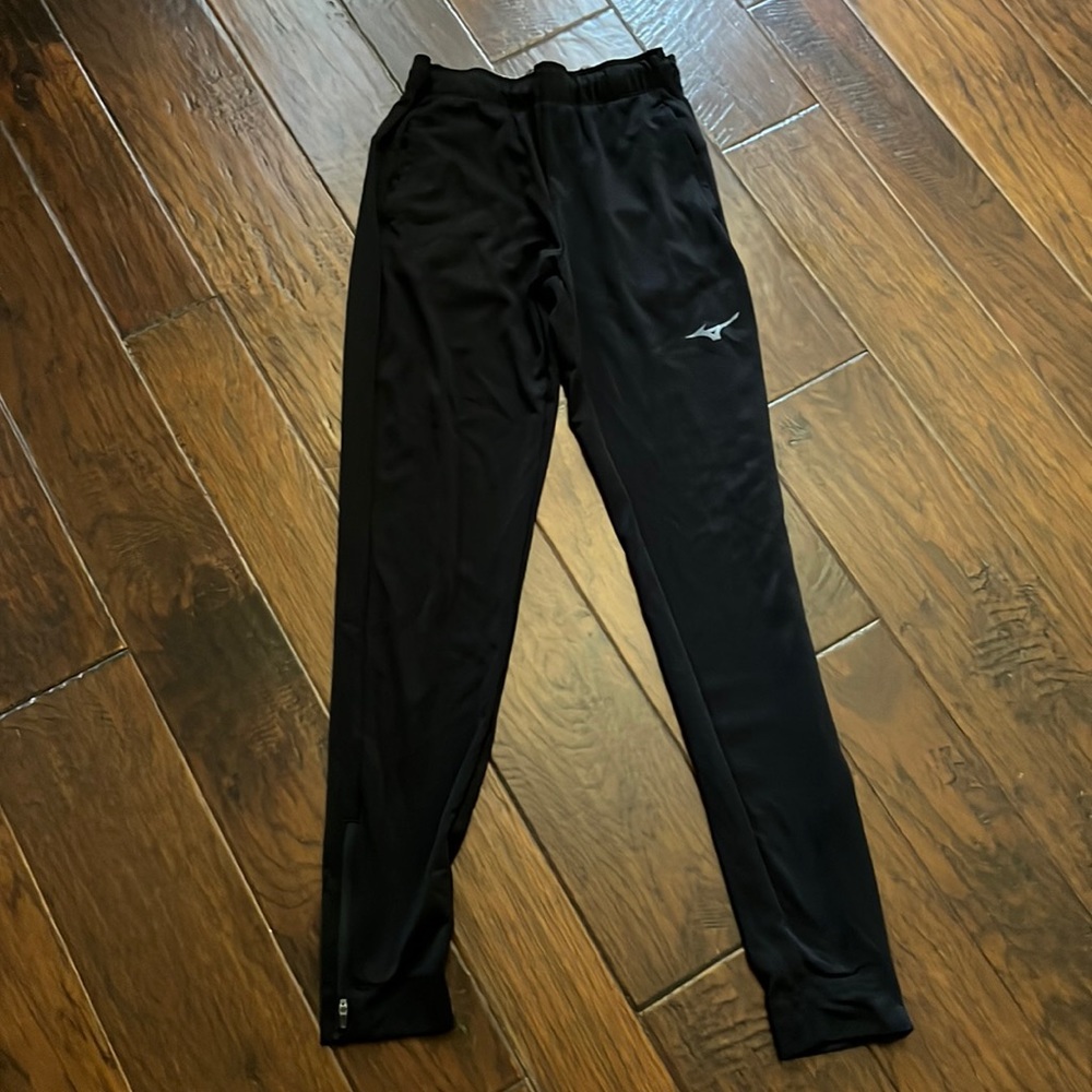 mizuno joggers